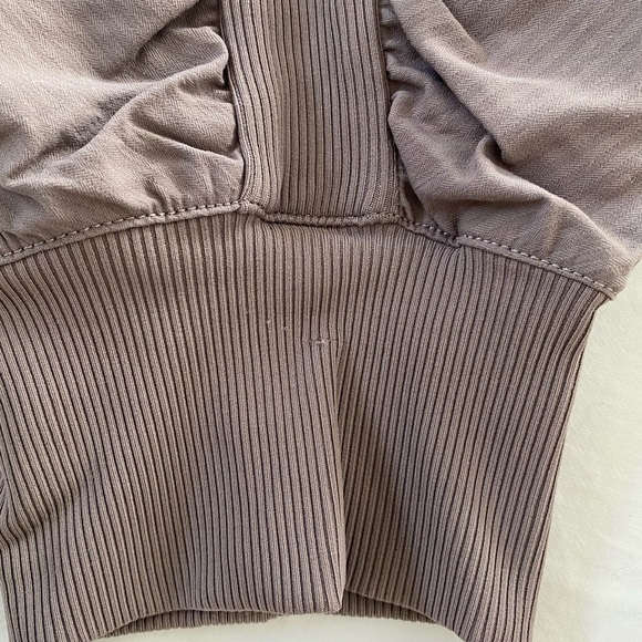 Lululemon Beyond the Studio Jogger - Picture 11 of 14